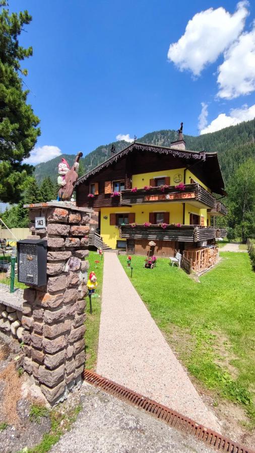 Villa L'Aida Canazei Luaran gambar